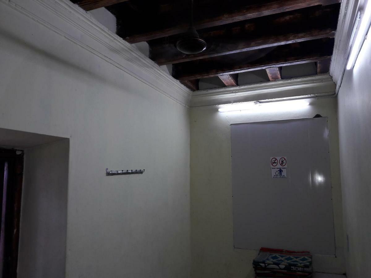 Devasthanam Lodge 特里凡得琅 外观 照片